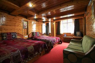 Hotel Broadway, Darjeeling 5